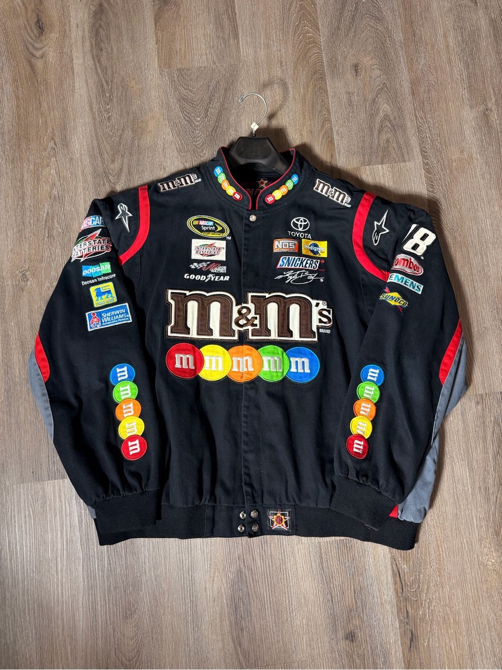 JH Design Kyle Busch M&M's Joe Gibbs Racing NASCAR Jacket 4XL